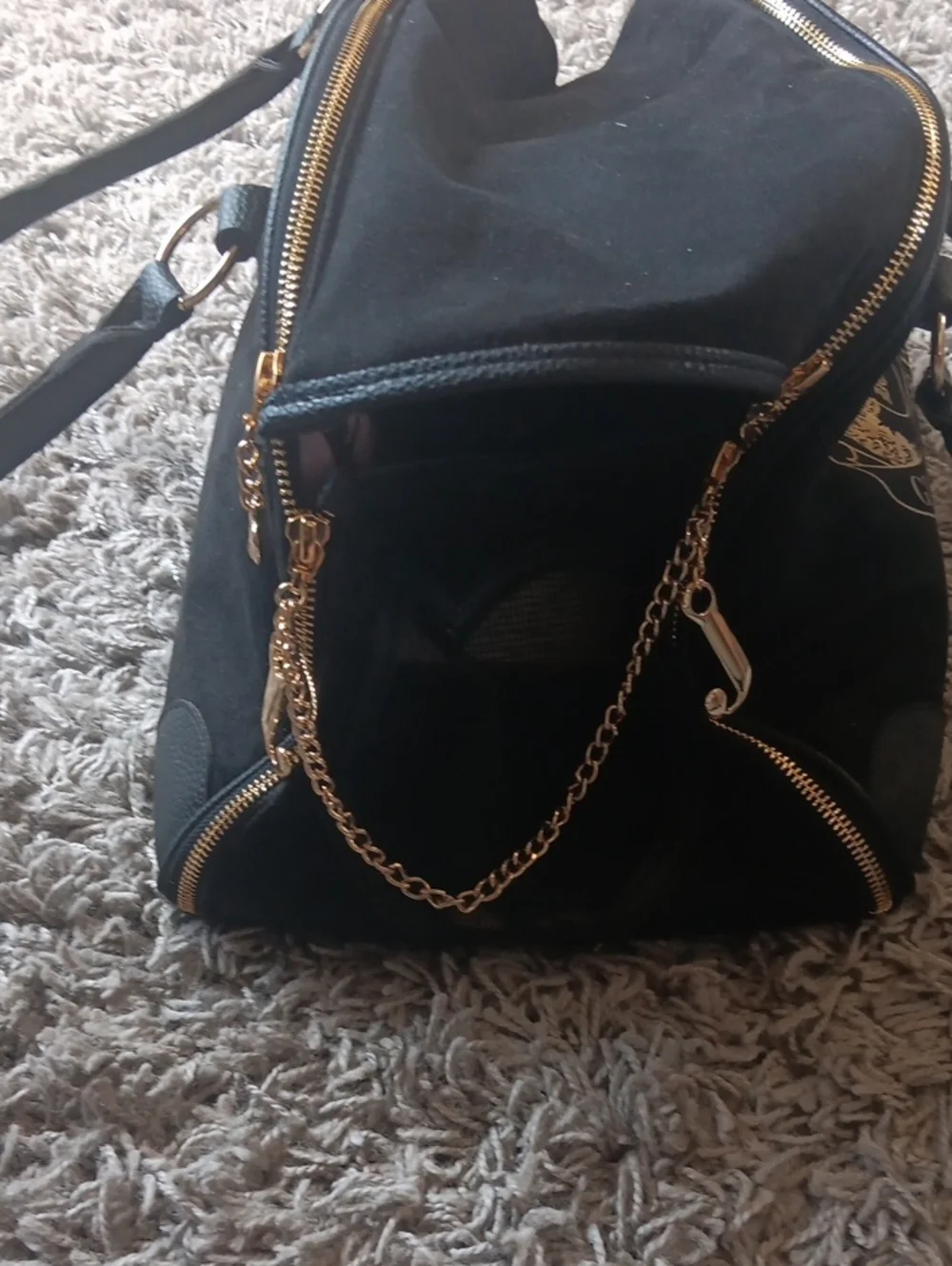 Juicy Couture Black Tote with Gold Crest 'Give Me Treats' Dog Carrier - Picture 3 of 5